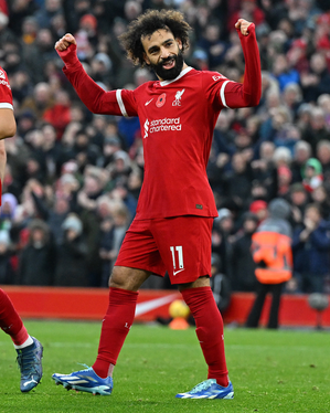 Football: Mohamed Salah is still far away from new Liverpool contract