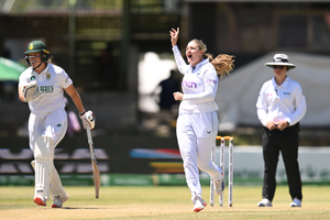 MacDonald-Gay, Kemp, Smith & Heat named in England’s squad for Women’s Ashes