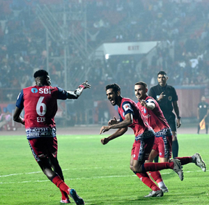 ISL 2024-25: Jamshedpur edge past Kerala Blasters, move up to fourth in points table