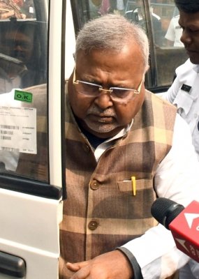 Bengal school job case: Calcutta HC reserves judgement on bail plea by Partha Chatterjee, four others