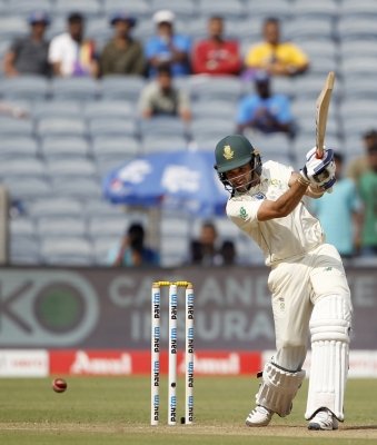 Maharaj, Mulder picked in SA Test squad against Pakistan despite injuries