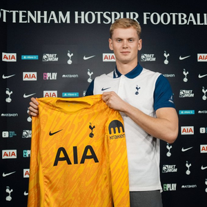 Tottenham Hotspur sign GK Antonin Kinsky from Slavia Prague