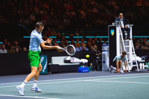 ATP Tour: Medvedev outlasts Wawrinka in attritional battle in Rotterdam