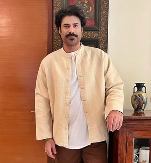 Sikandar Kher joins ‘Ikkis’: Sriram Raghavan has his own language of filmmaking