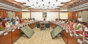 MP cabinet thanks PM Modi and Delhiites for BJP’s win
