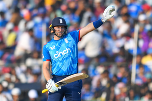 2nd ODI: Root and Duckett smash fifties, Livingstone hits 41 as England post 304