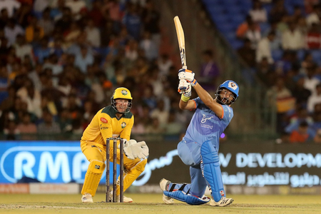 IML 2025: Vintage Yuvraj hits blazing fifty, propels India Masters to 220/7 in semis