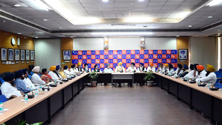 Akali Dal appeals to estranged leaders to rejoin party
