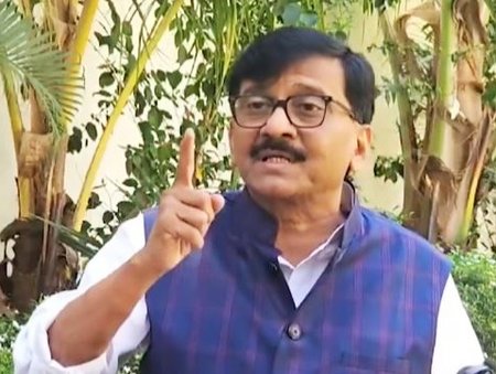 Kamra row: Raut demands action against vandals, police