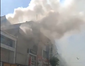 Massive fire at Udaipur’s Bapu Bazaar, family of four rescued