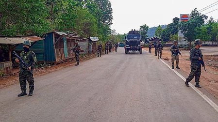 Manipur: Tribal bodies lift shutdown in Churachandpur after settling dispute through customary law & practices