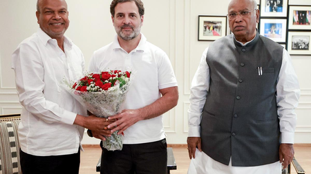 Rajesh Kumar expresses gratitude to Cong central leadership on becoming Bihar unit chief