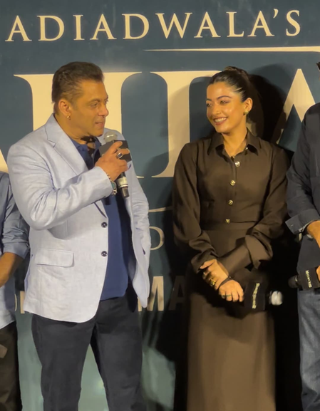 Salman Khan speaks on age difference between superstars, younger actresses