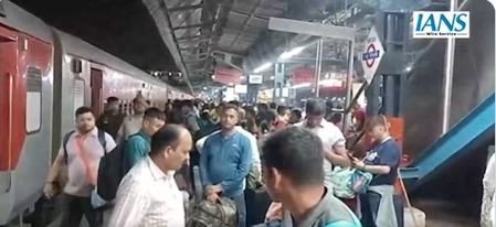 Stampede averted at New Delhi Railway Station; no injuries reported