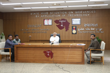 Gujarat: Vadodara Collector resolves seven cases during Swagat public grievance redressal program