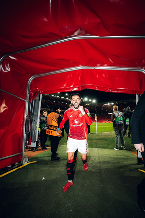 Premier League: Manchester United coach Amorim dismisses Fernandes exit rumours