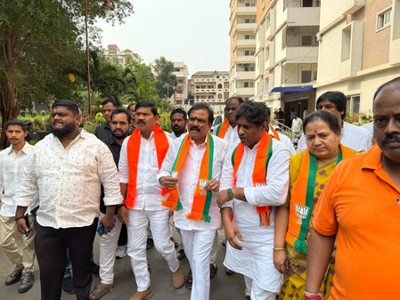 BJP legislators on way to Hyderabad varsity detained