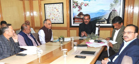 Himachal CM lays foundation stone of Forest Rest House in Sara Gadakufar