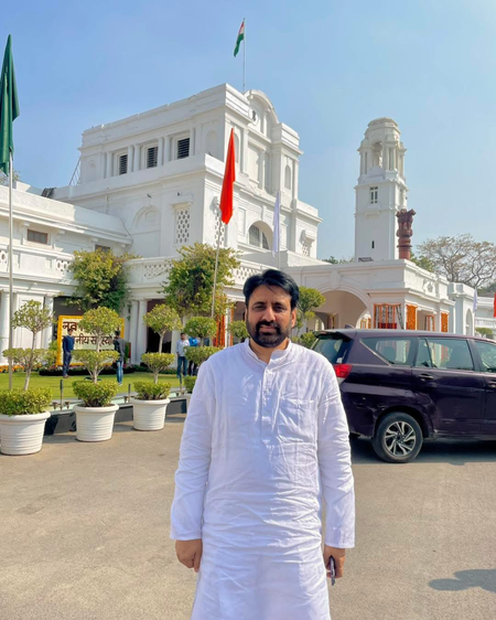 AAP MLA Amanatullah moves SC against Waqf Bill, BJP calls it publicity stunt