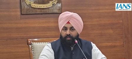 Punjab bureaucrats volunteer as mentors of school-children