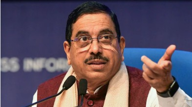 Cong gave away Hindu-majority areas where Ambedkar won to Pakistan: Union Minister