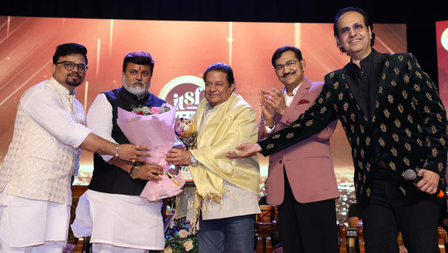 Anup Jalota honored with Padma Shri Mahendra Kapoor Award at ITFS Awards 2025