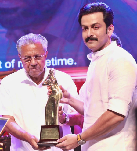 Prithviraj honoured with Best Actor award for ‘Aadujeevitham’ at 54th Kerala State Awards