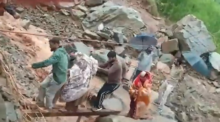 <div>Three killed as torrential rain, landslides wreak havoc in J&K’s Ramban</div>
