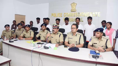 <div>14 Maoists surrender in Telangana’s Warangal district</div>