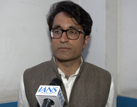 <div>Cong calling terrorists gunmen for appeasement politics: BJP’s Pradeep Bhandari</div>