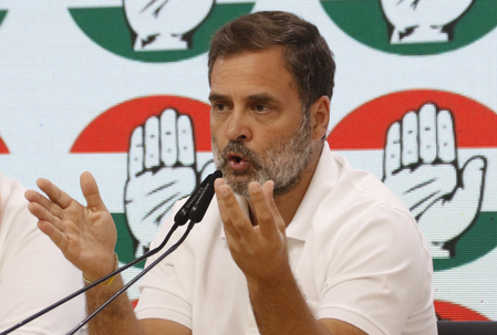 <div>Rahul welcomes caste census decision, says Modi govt adopted Congress’ vision</div>