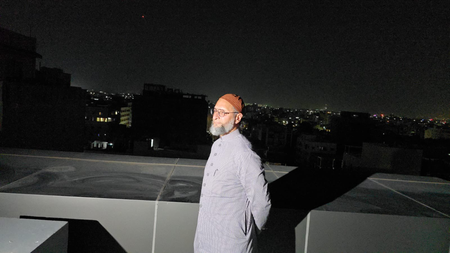 Lights off protest against Waqf Act receives positive response in Telangana