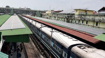 209 MW solar plants have been set up at 2,249 railway stations: Vaishnaw