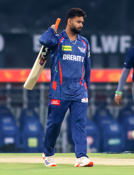 <div>‘Credible news will help more’: Pant calls out netizen for sharing ‘fake’ post on his IPL future</div>