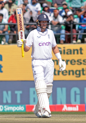 England batters close in on Joe Root in Test rankings