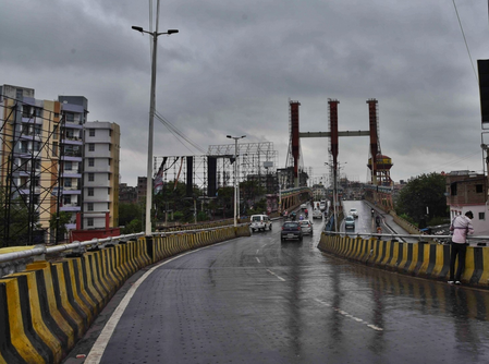 Rain, hailstorm provide much-needed relief to people in Bihar