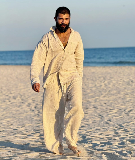 <div>I wished that if I ever became an actor, Anirudh’s music would play as I came onscreen: Vijay Deverakonda</div>