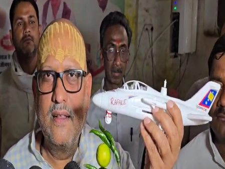 <div>UP Cong chief slams Centre over Pahalgam attack with ‘lemon-chilly on Rafale’ jibe</div>