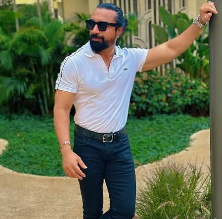 <div>Days after ‘House Arrest’ row, actor Ajaz Khan booked for rape</div>