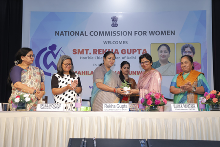 Delhi CM assures early reconstitution of women’s commission