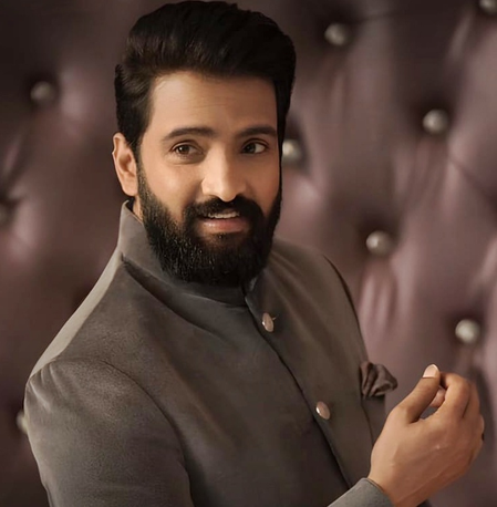 <div>Here’s why Simbu wanted Santhanam in #STR49!</div>