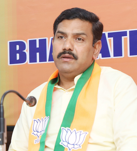 <div>BJP questions Cong govt on KPSC question paper ‘leak’</div>