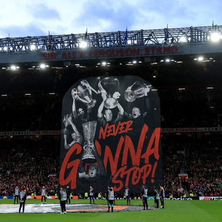 Bruno approves new Man Utd tifo ahead of Europa league semi vs Athletic Club