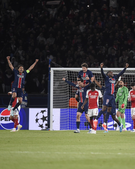 PSG eliminate Arsenal to book Champions League final spot