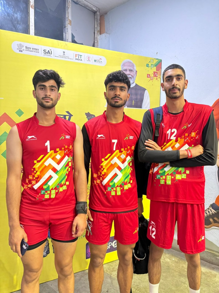 <div>KIYG 2025: J&K volleyball team lifts spirits with hard-fought gold</div>