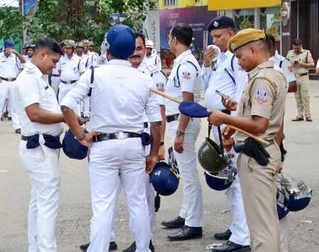 Coded messages in phones of 2 arrested JMB men in Bengal show links with other fundamentalist groups