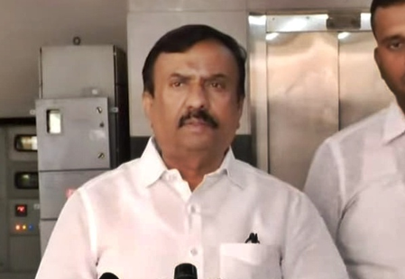<div>K’taka BJP MLA slams Congress for accusing him of disrespecting Tricolour</div>