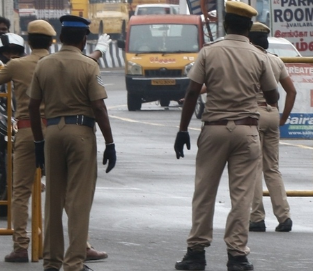 <div>TN: Traffic diversions on ECR ahead of PMK’s Vanniyar youth conference today</div>