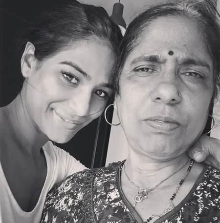 <div>Mother’s Day: Poonam Pandey, Madhurima Tuli and Nyrraa M Banerji share heartfelt messages</div>
