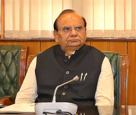 <div>Delhi L-G to lay foundation stone for Assembly’s 500 KW solar power plant tomorrow</div>